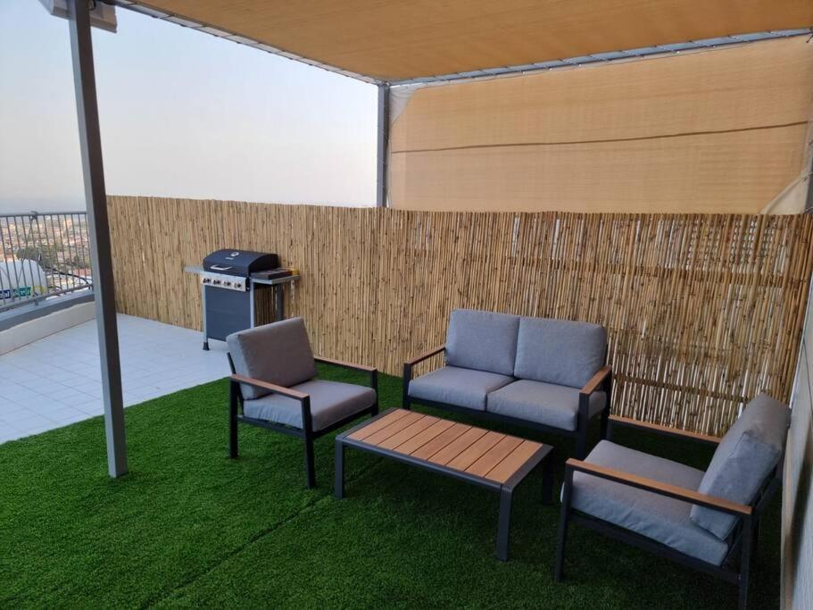 Apartmán דירת זוּגַג מפנקת עם מרפסת משגעת ונוף למפרץ. Ejlat Exteriér fotografie